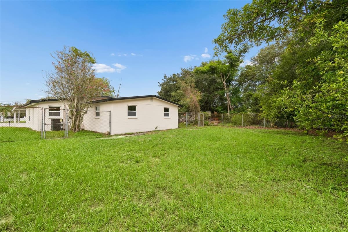 4504 ASHMORE DRIVE — photo 45 of 54