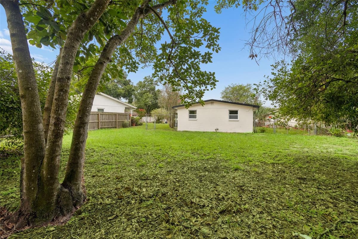 4504 ASHMORE DRIVE — photo 43 of 54