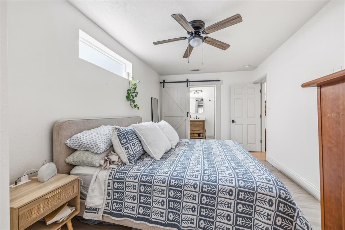 3913 WALLACE AVENUE — photo 14 of 25