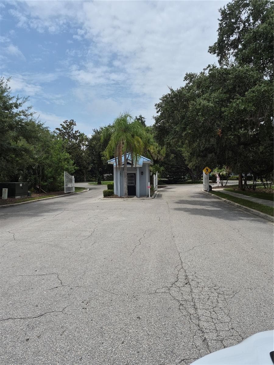 2080 HERITAGE KEY BOULEVARD — photo 24 of 24