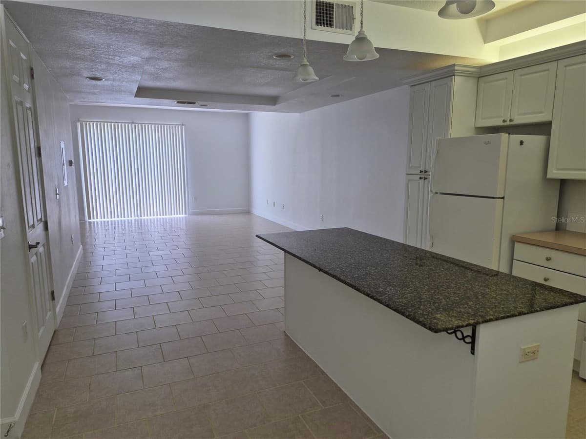 2080 HERITAGE KEY BOULEVARD — photo 3 of 24