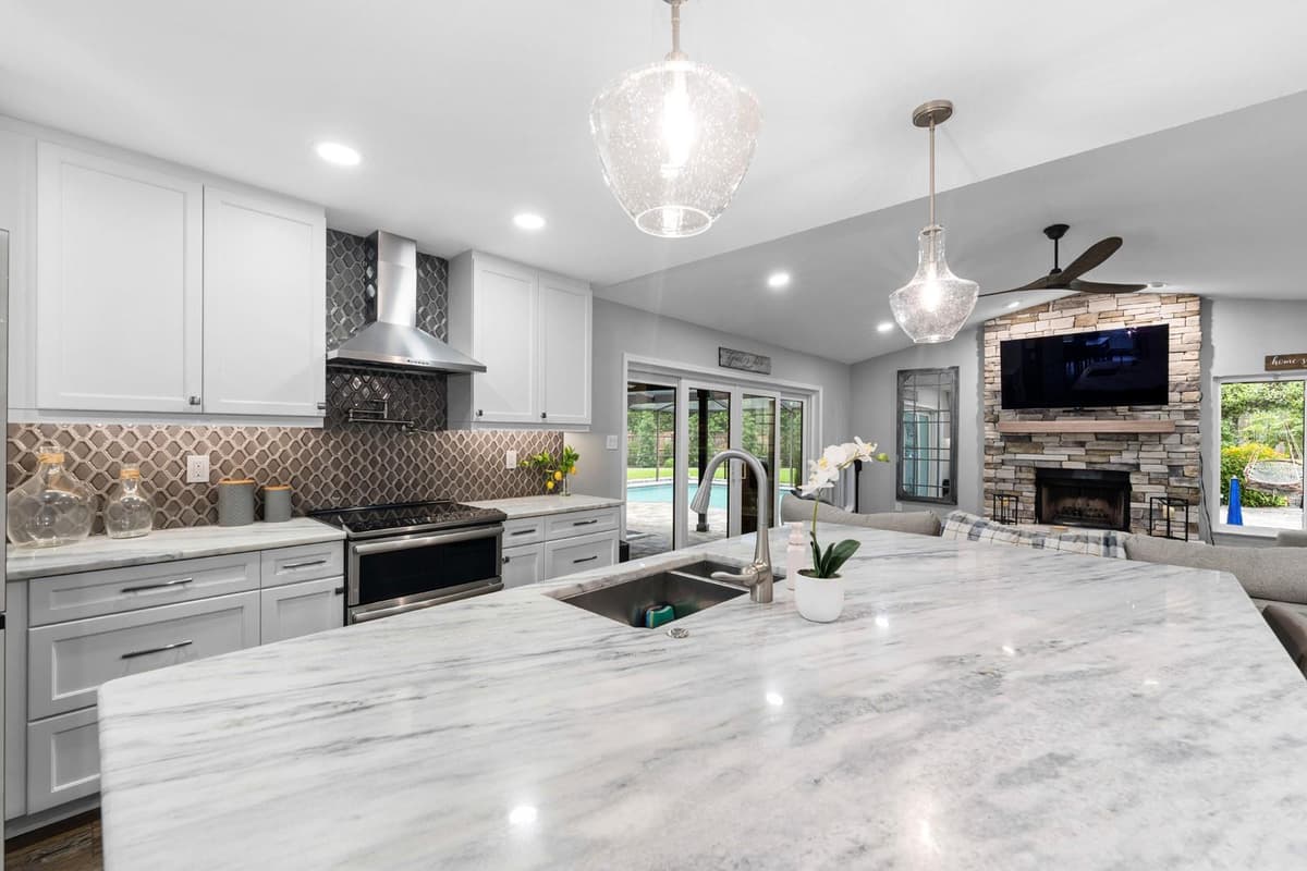 3906 BRAUN WAY — photo 8 of 41