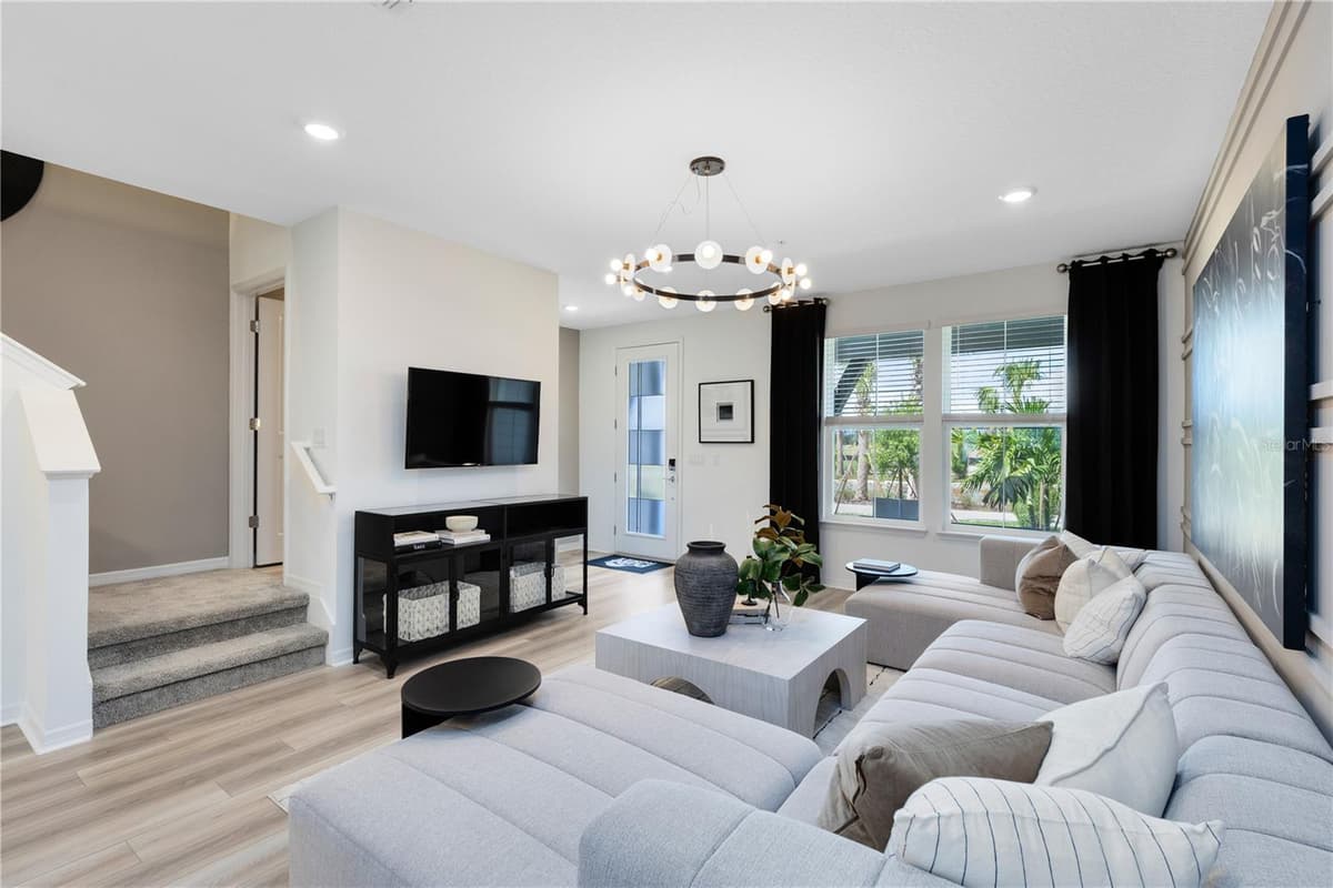 4580 ORCHARD VIEW ALLEY — photo 14 of 31