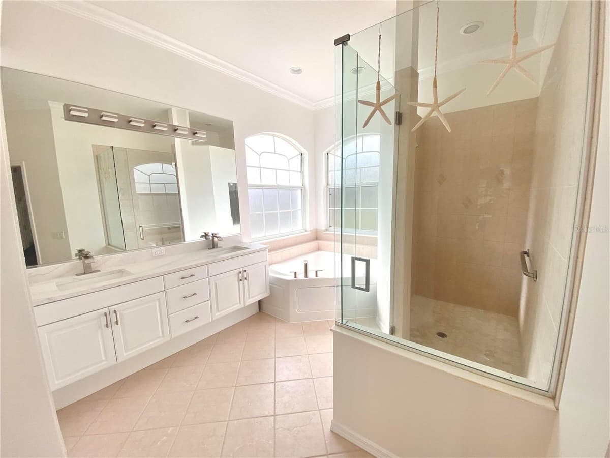 7468 ROXYE LANE — photo 18 of 64