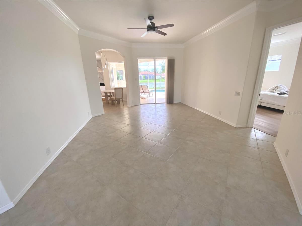7468 ROXYE LANE — photo 26 of 64