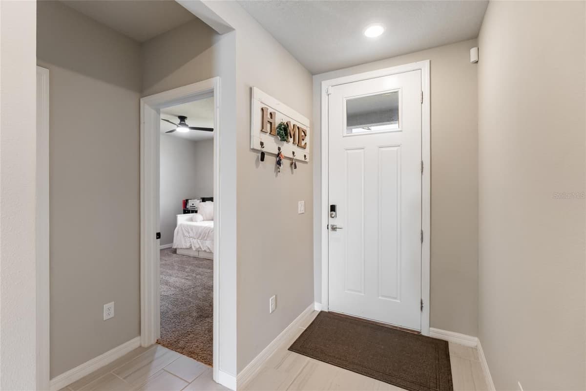 7124 AMELIA RIVER DRIVE — photo 4 of 45
