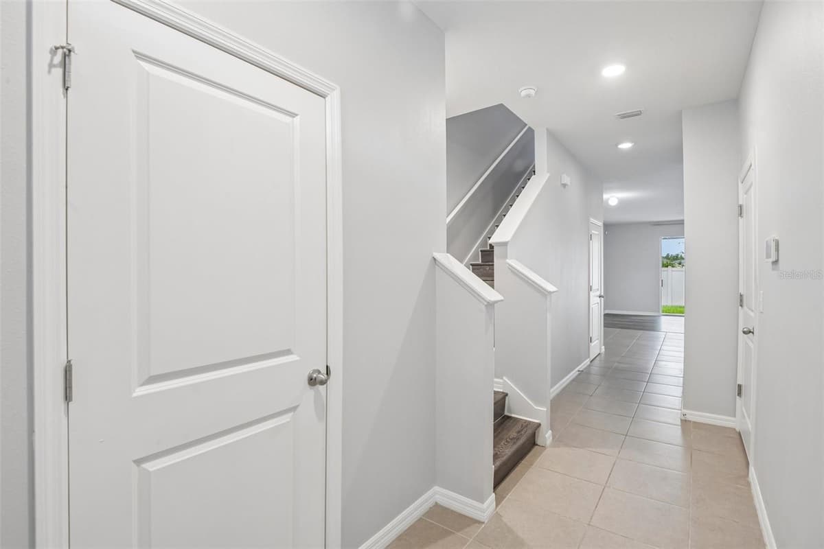 2685 SUNCOAST BLEND DRIVE — photo 19 of 56