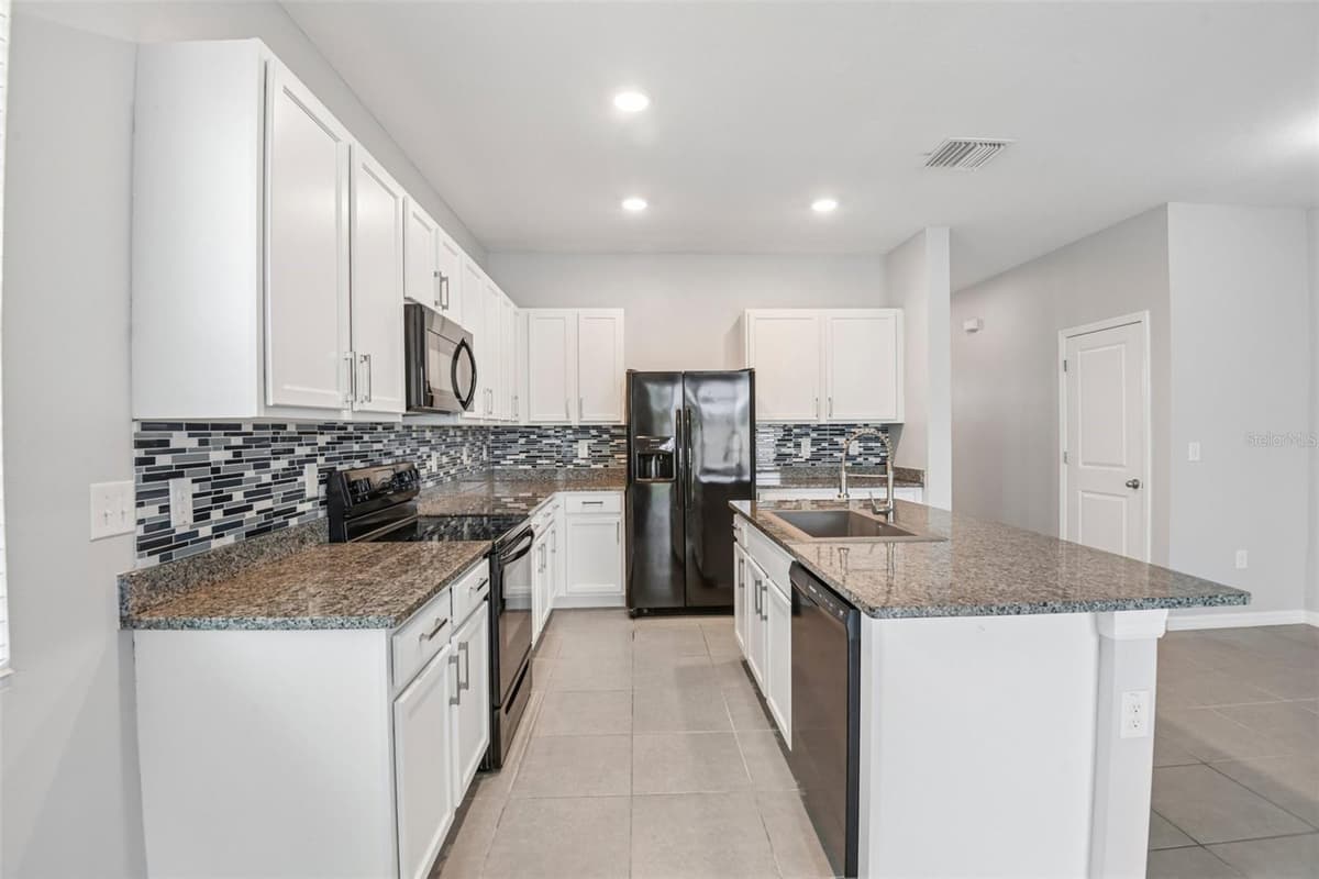 2685 SUNCOAST BLEND DRIVE — photo 8 of 56