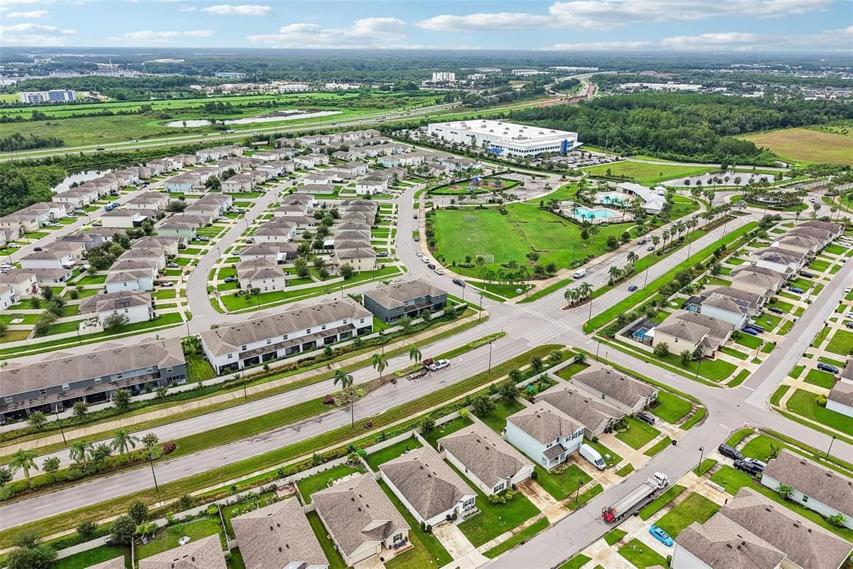 2685 SUNCOAST BLEND DRIVE — photo 41 of 56