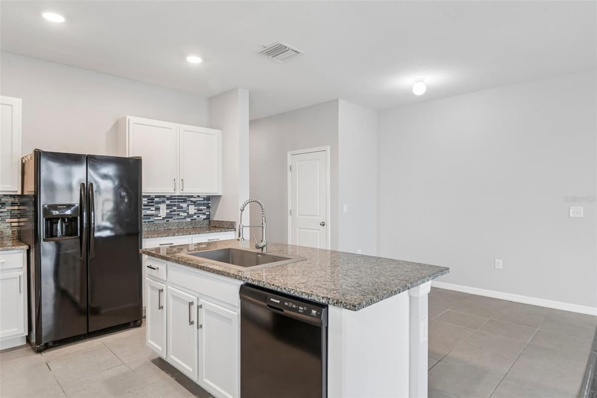 2685 SUNCOAST BLEND DRIVE — photo 7 of 56