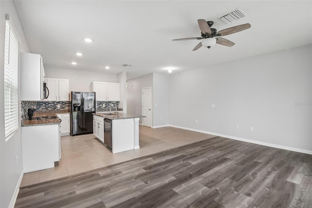 2685 SUNCOAST BLEND DRIVE — photo 15 of 56