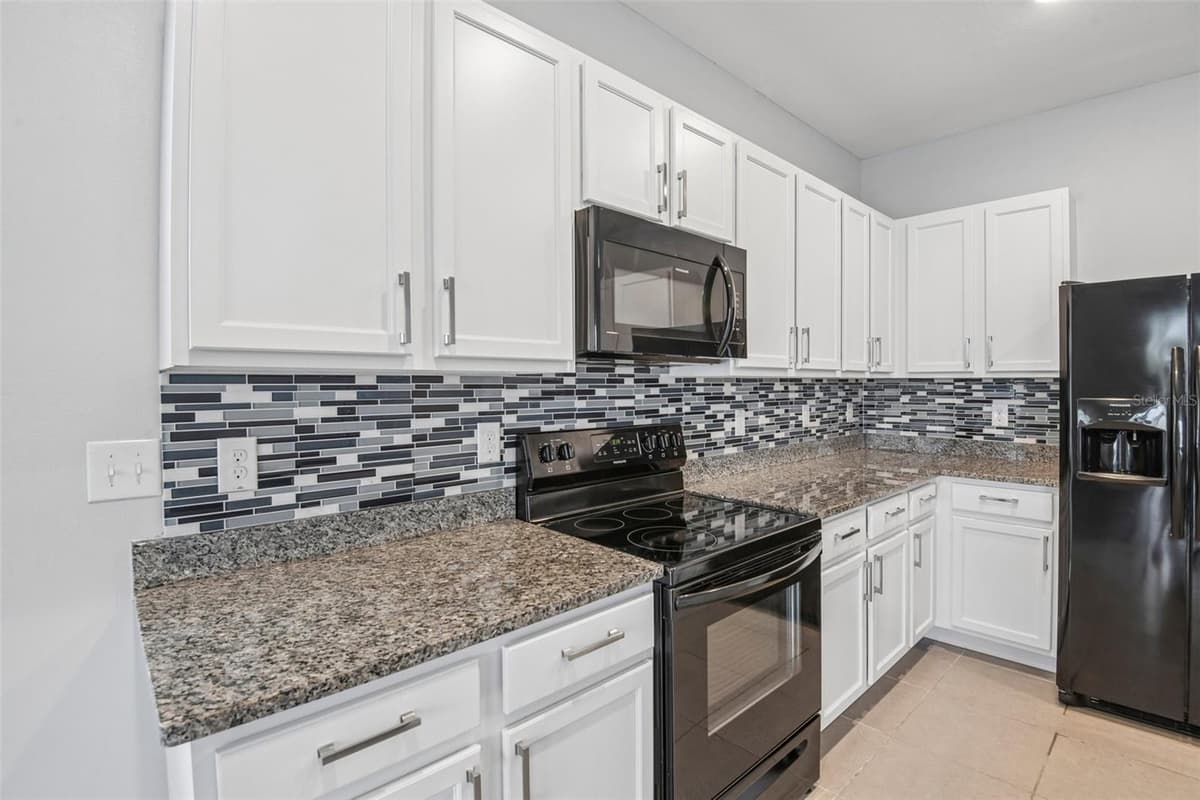 2685 SUNCOAST BLEND DRIVE — photo 6 of 56