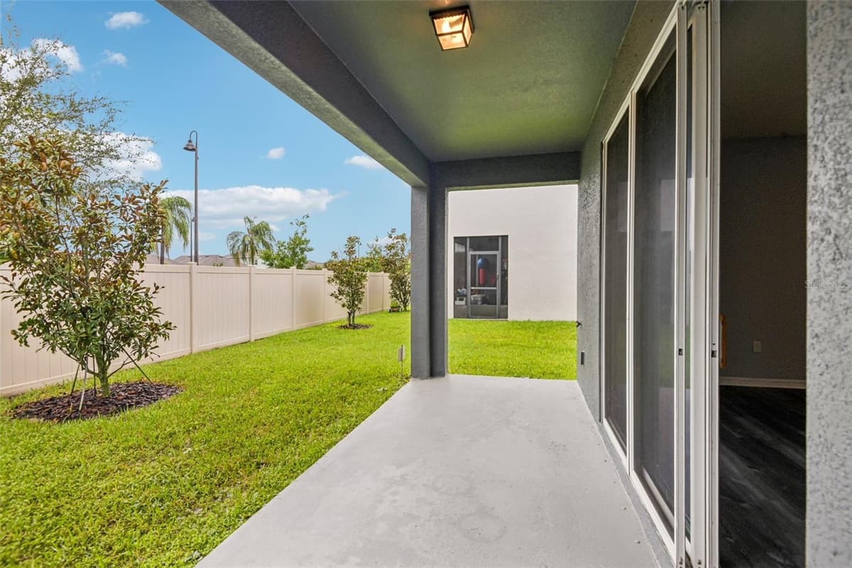 2685 SUNCOAST BLEND DRIVE — photo 4 of 56