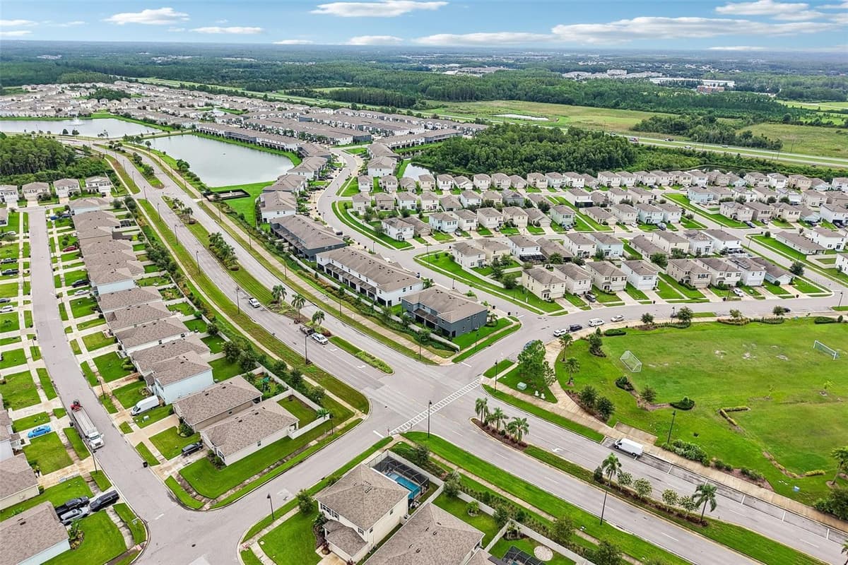 2685 SUNCOAST BLEND DRIVE — photo 43 of 56