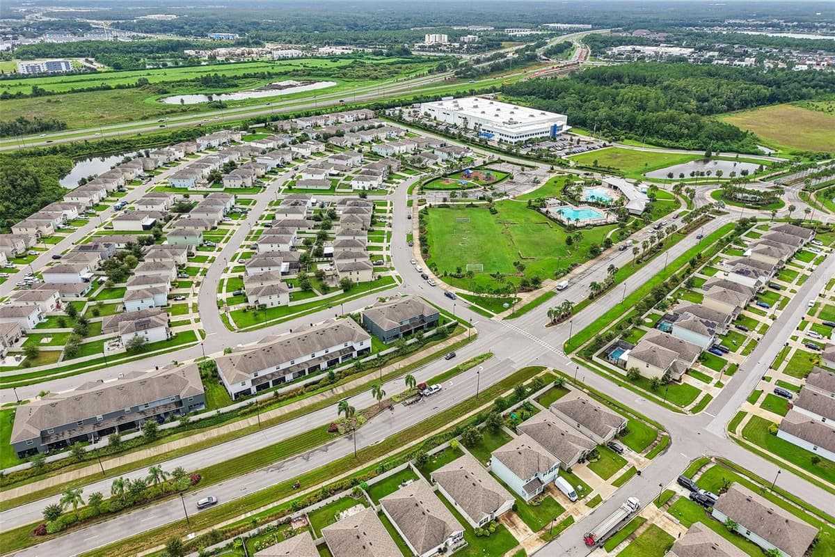 2685 SUNCOAST BLEND DRIVE — photo 40 of 56