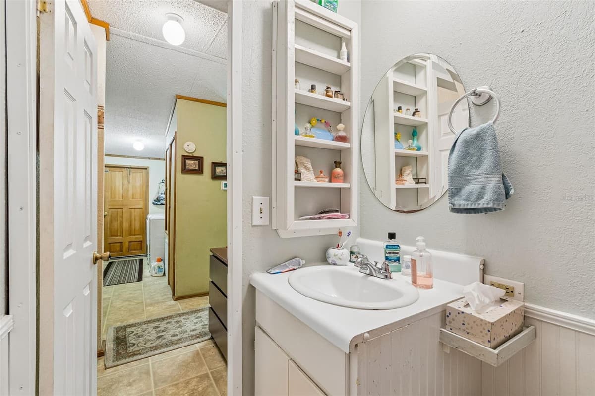 4404 PLATT ROAD — photo 17 of 32