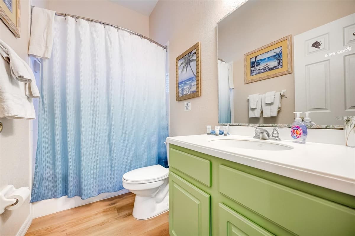 205 LUCAYA LOOP — photo 10 of 24