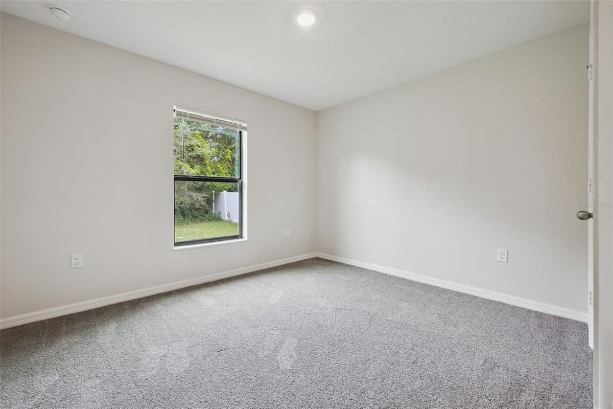 35685 ROSE MOSS AVENUE — photo 22 of 39