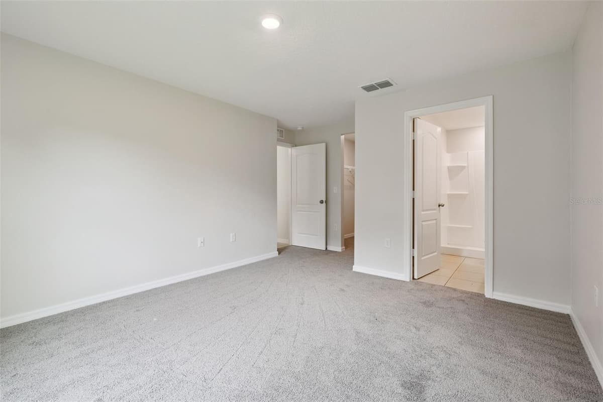 35685 ROSE MOSS AVENUE — photo 16 of 39
