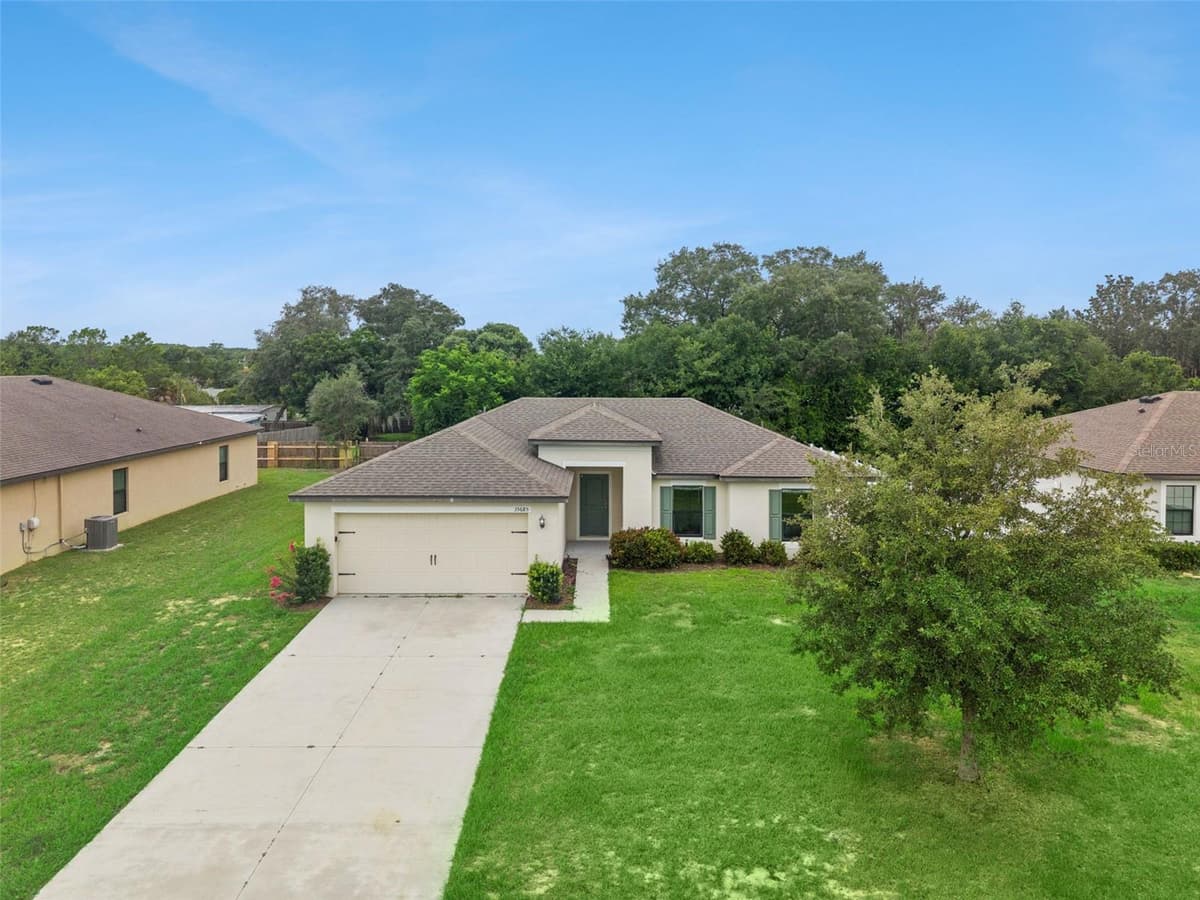 35685 ROSE MOSS AVENUE — photo 31 of 39