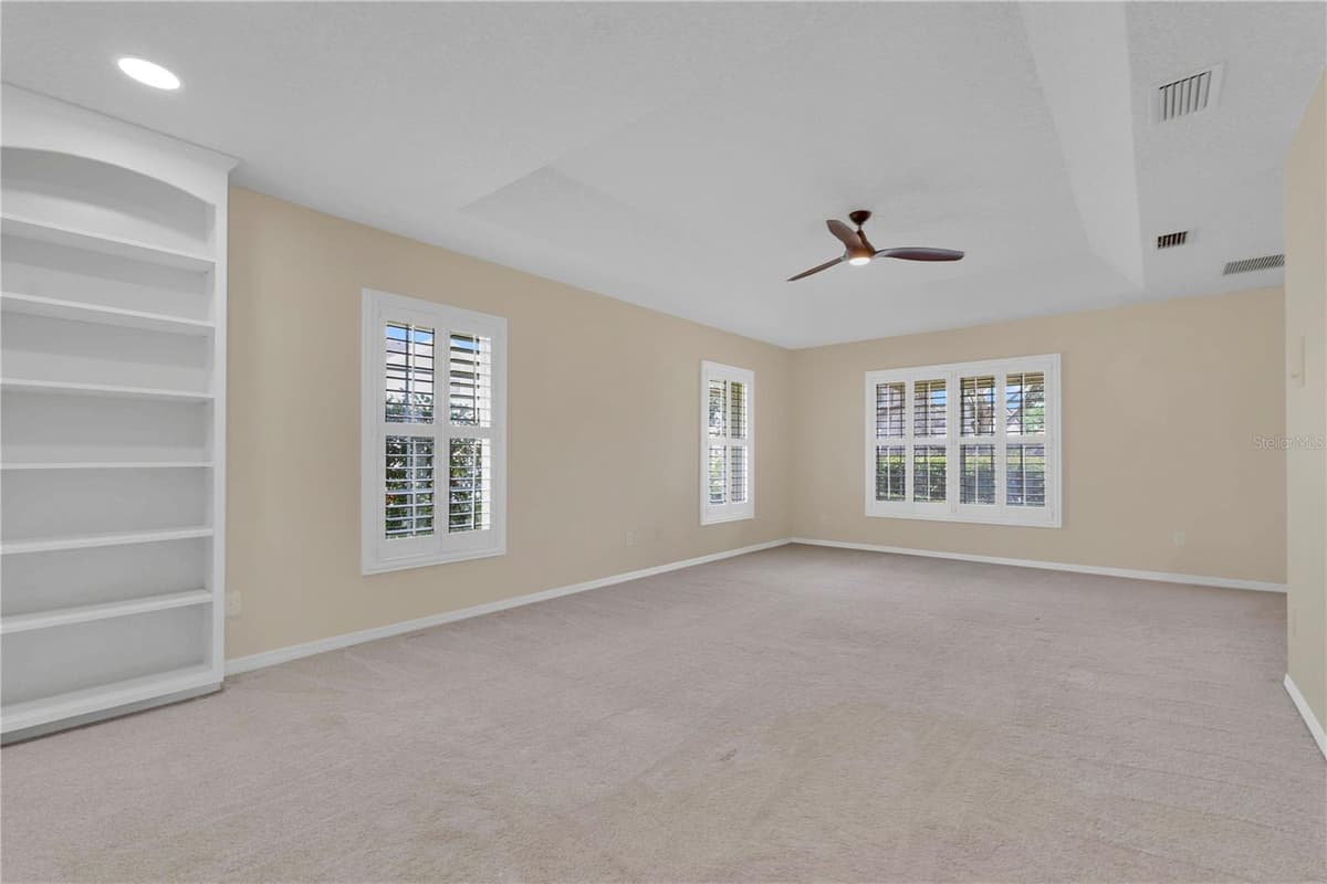 1889 BERKELEY COURT — photo 17 of 19