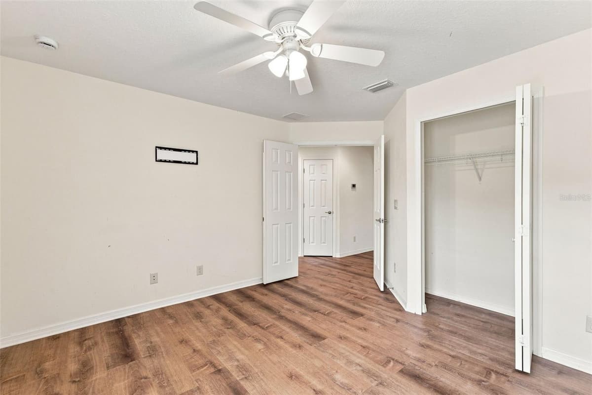 27127 STONEY BROOK DRIVE — photo 31 of 49