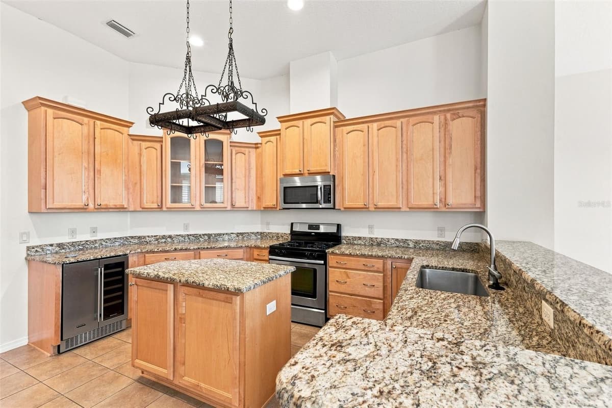 27127 STONEY BROOK DRIVE — photo 16 of 49