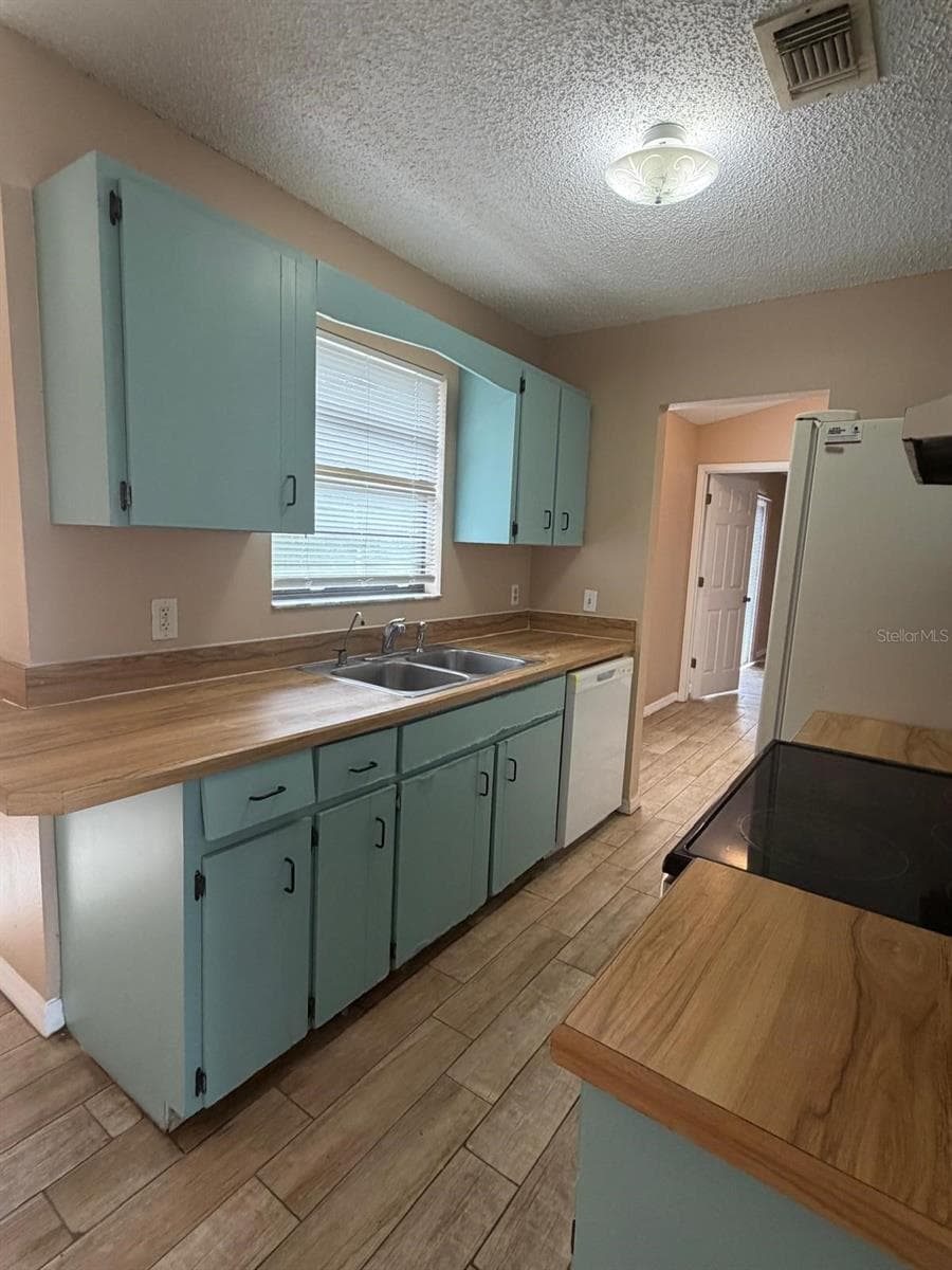 1726 MONTICELLO STREET — photo 14 of 25