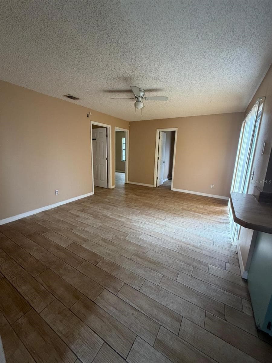 1726 MONTICELLO STREET — photo 13 of 25