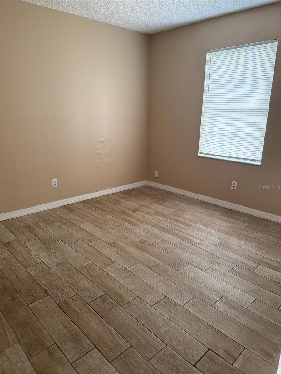 1726 MONTICELLO STREET — photo 17 of 25