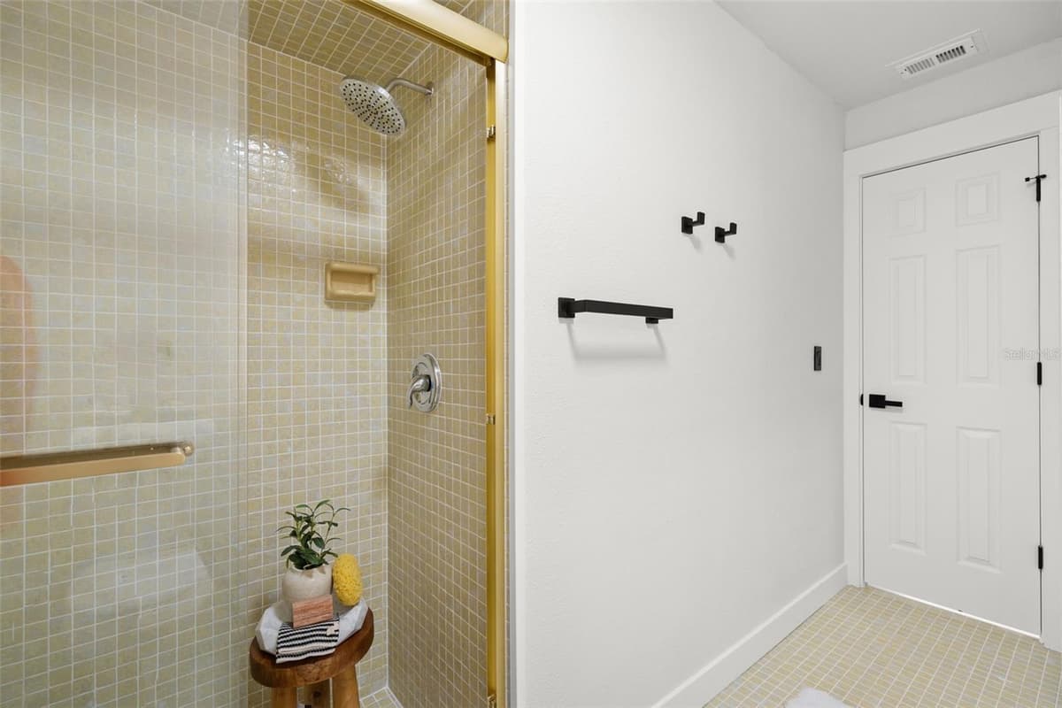 30 OAKLAND HILLS COURT — photo 46 of 65