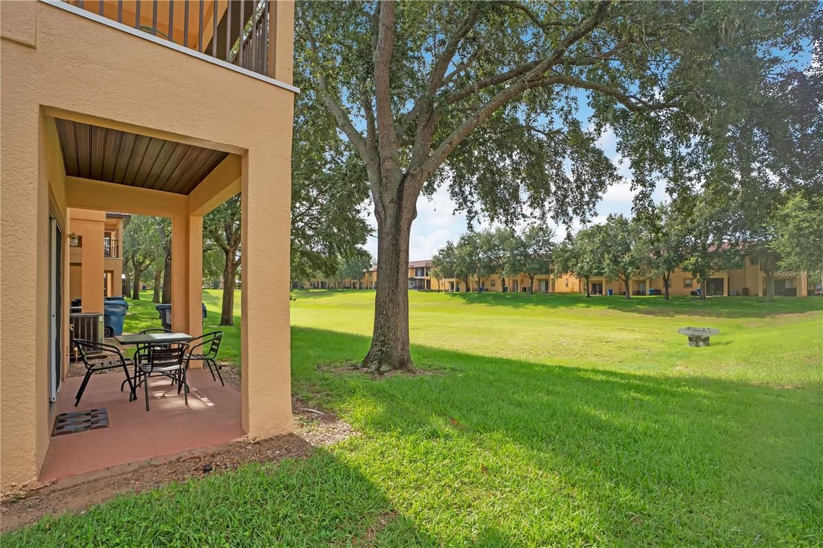 2735 CALABRIA AVENUE — photo 46 of 67