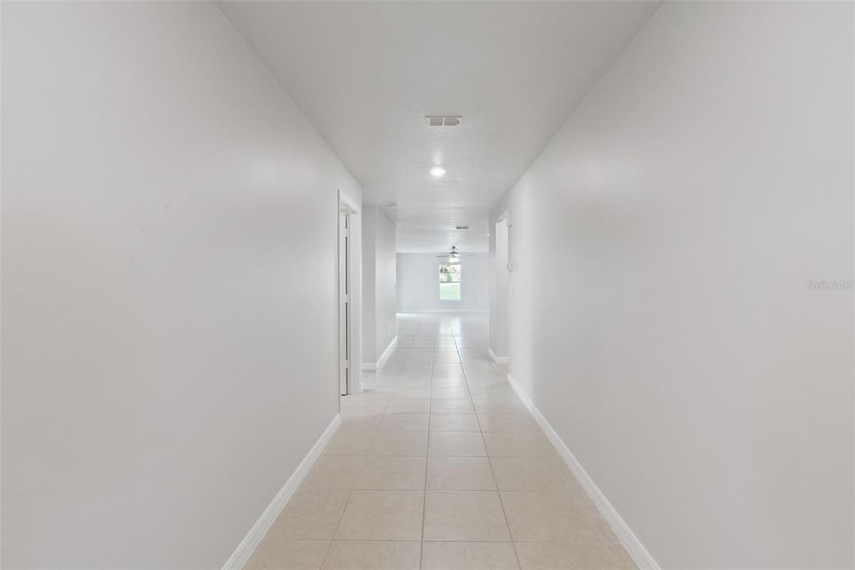 1377 BRENWAY DRIVE — photo 4 of 29