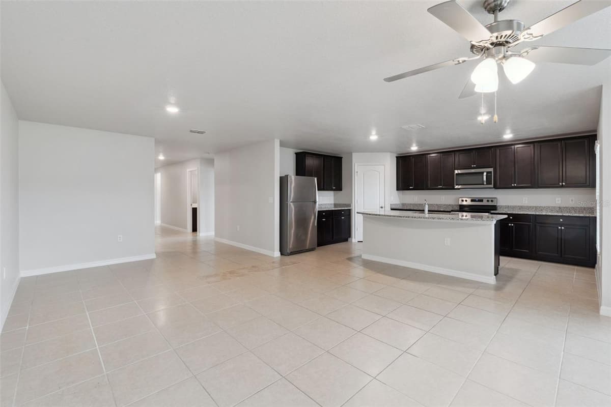 1377 BRENWAY DRIVE — photo 9 of 29