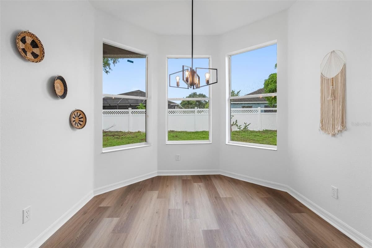 2509 RIVER BRIAR BOULEVARD — photo 14 of 47