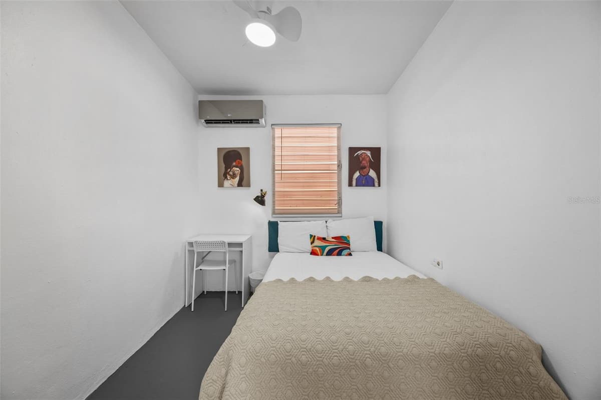 JJ-30 CALLE 10 — photo 12 of 24