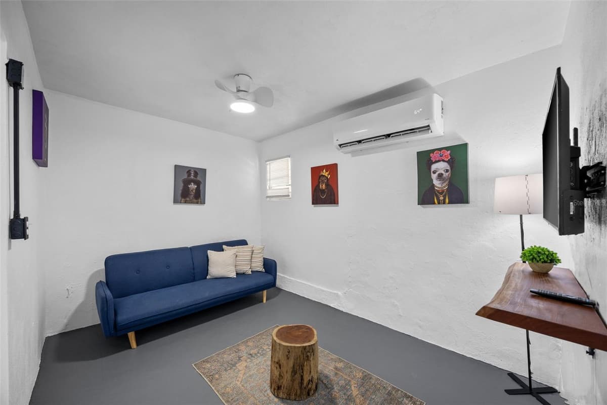 JJ-30 CALLE 10 — photo 7 of 24