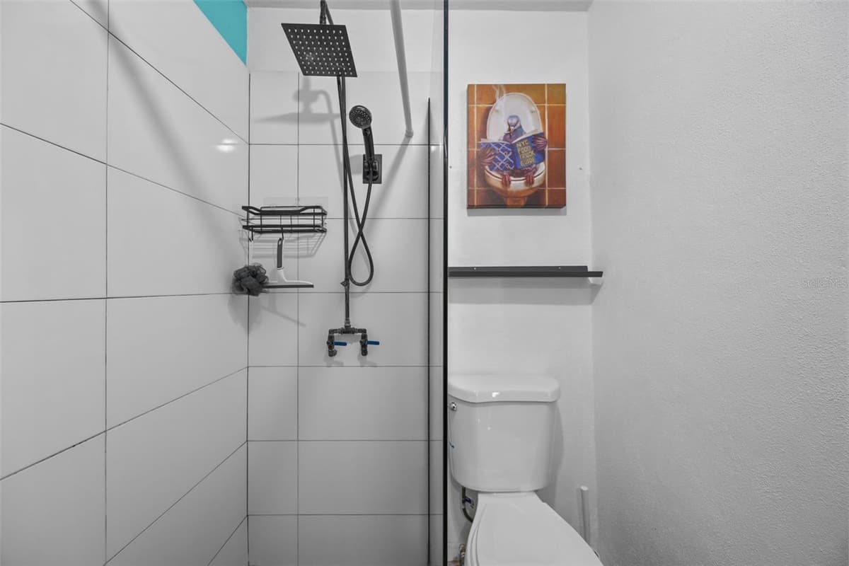 JJ-30 CALLE 10 — photo 19 of 24