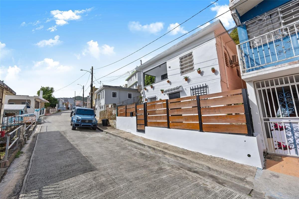 JJ-30 CALLE 10 — photo 23 of 24