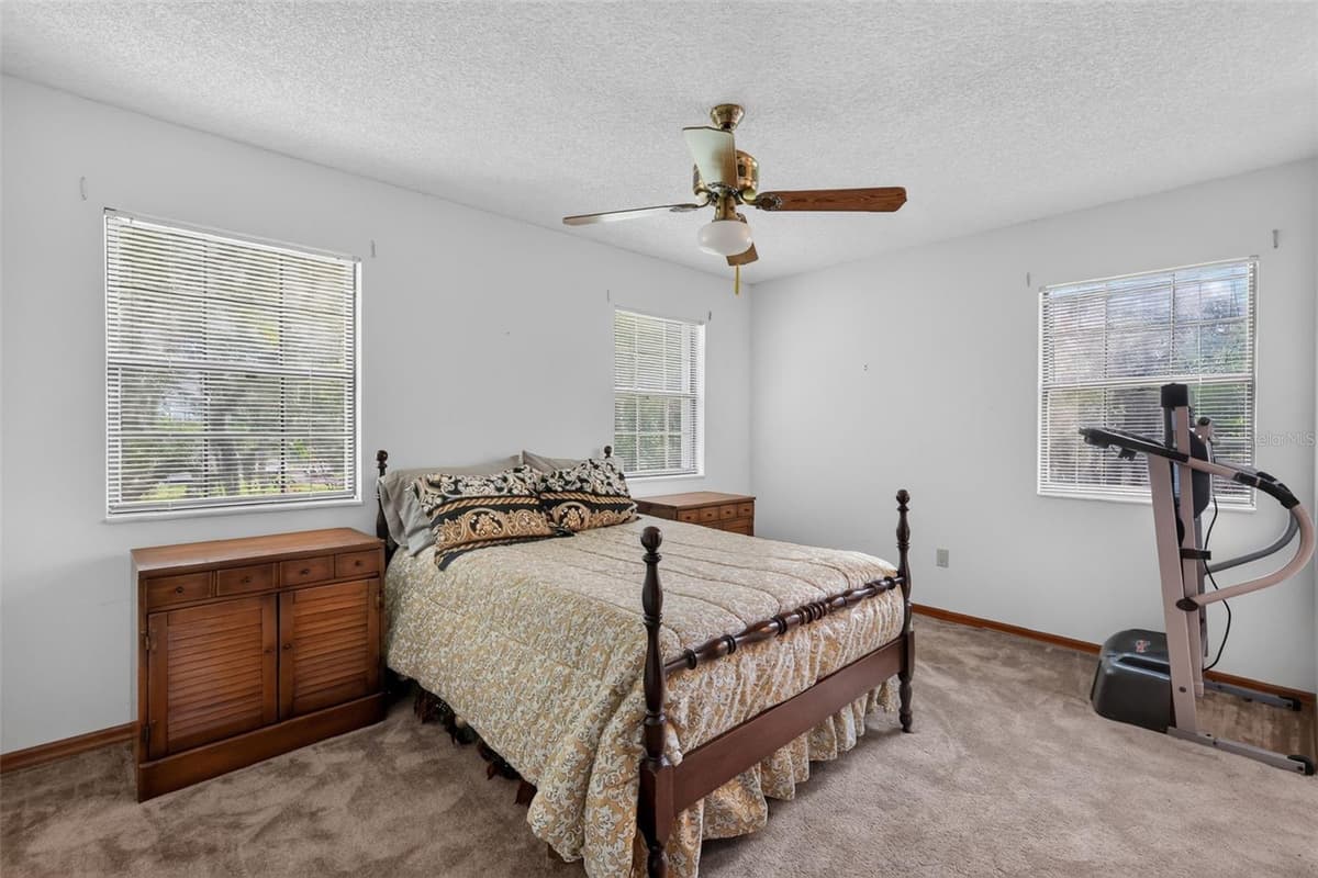 15240 SHADY LANE — photo 47 of 63