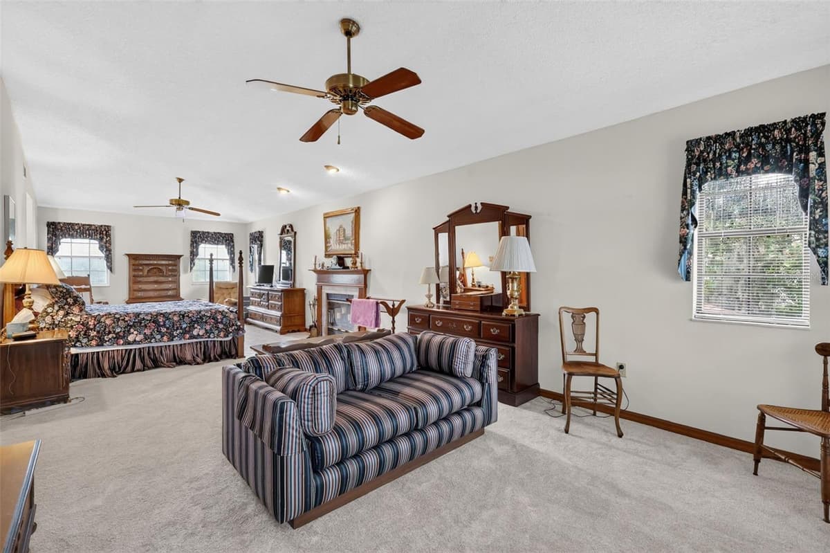 15240 SHADY LANE — photo 38 of 63