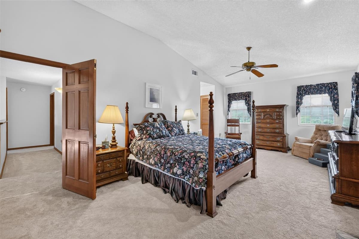 15240 SHADY LANE — photo 37 of 63