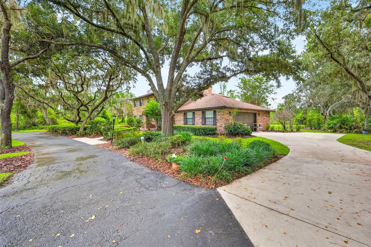 15240 SHADY LANE — photo 8 of 63