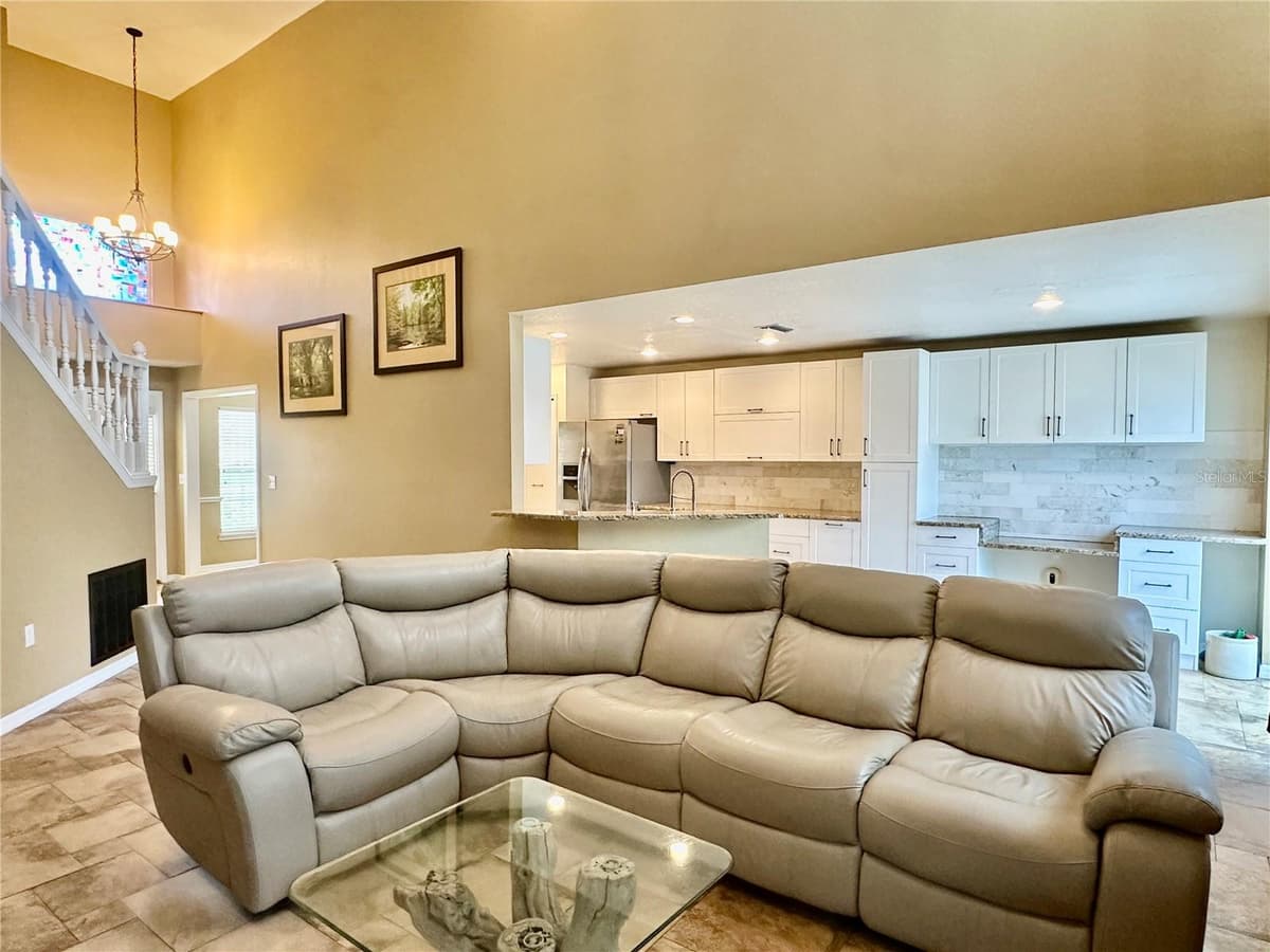 4519 ASHFORD DRIVE — photo 5 of 35
