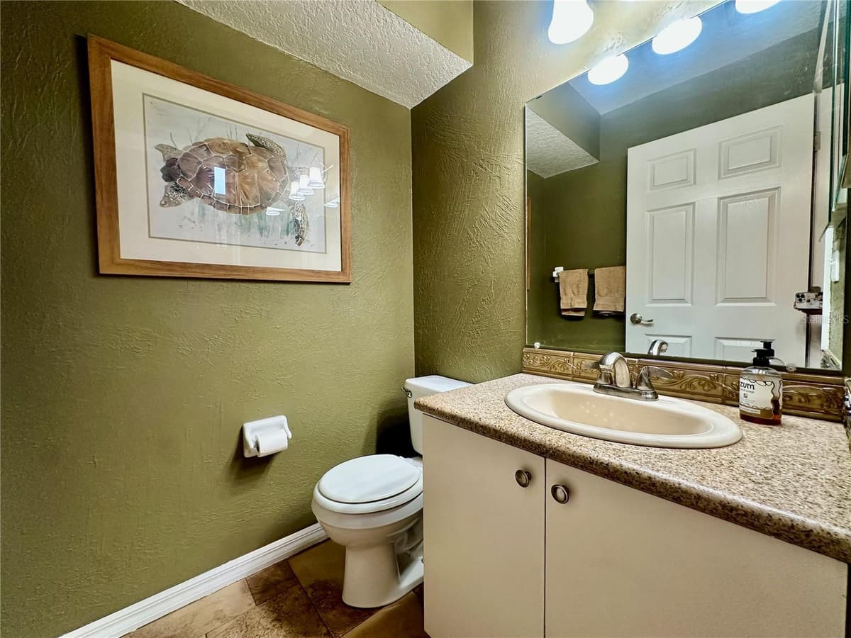 4519 ASHFORD DRIVE — photo 19 of 35