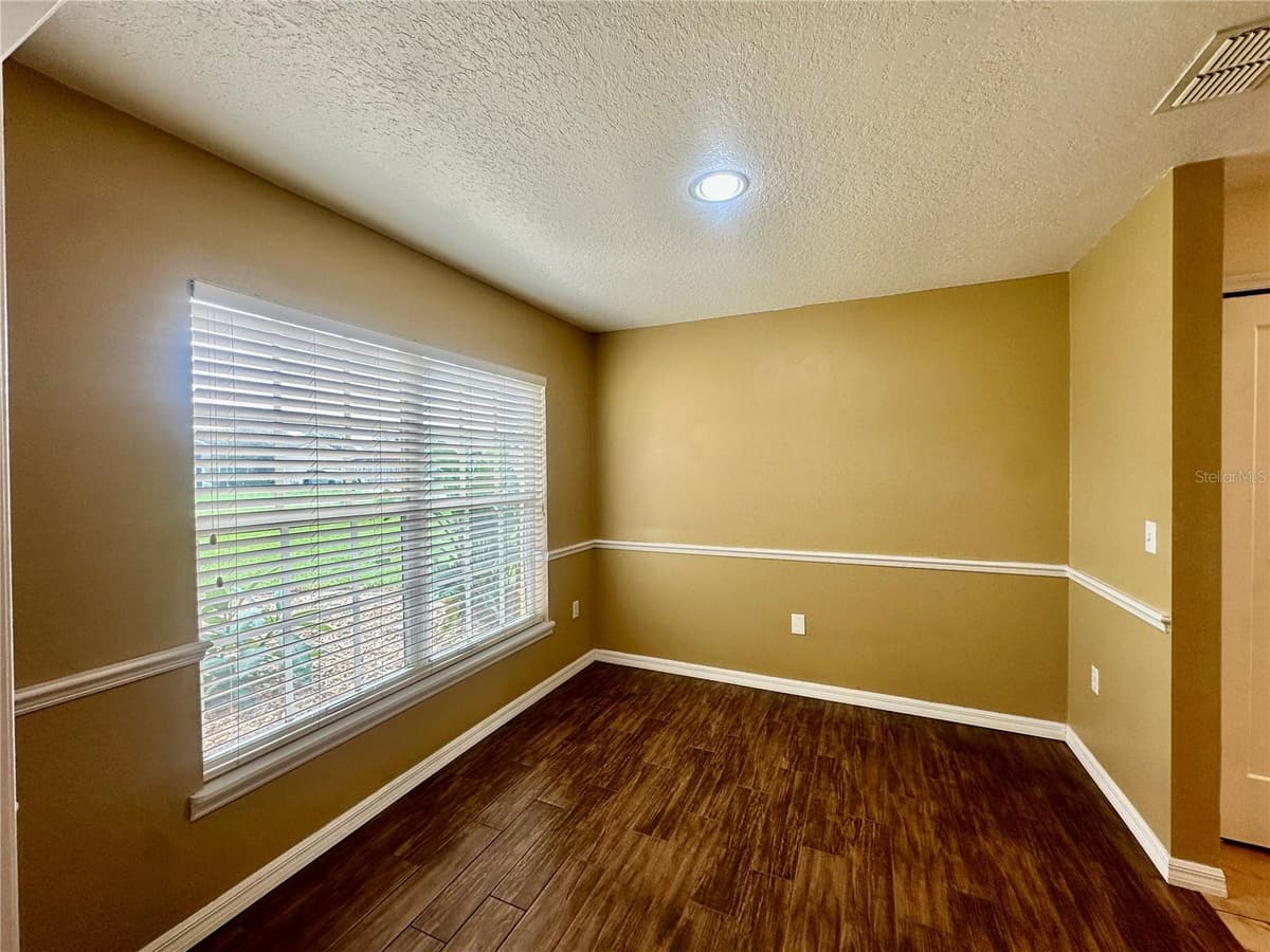 4519 ASHFORD DRIVE — photo 12 of 35