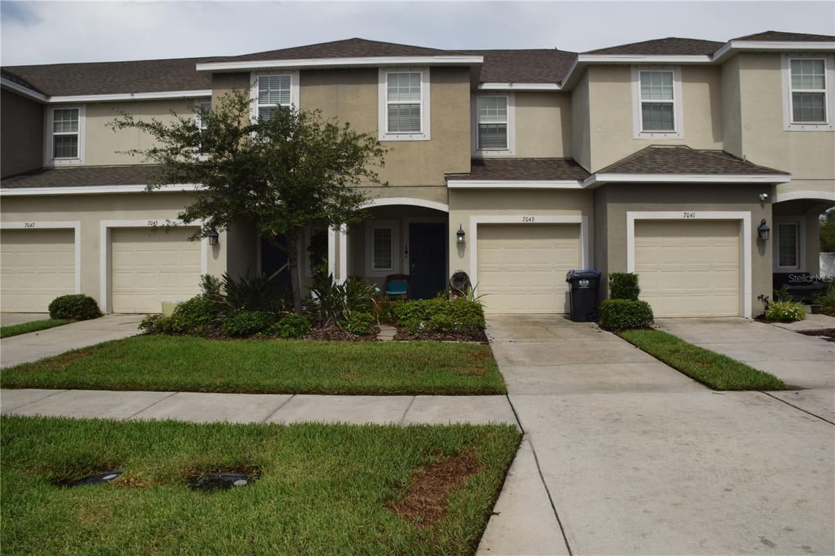 7043 SUMMER HOLLY PLACE — photo 1 of 23