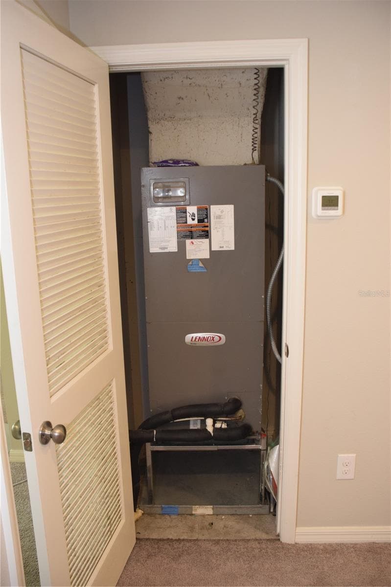 7043 SUMMER HOLLY PLACE — photo 18 of 23