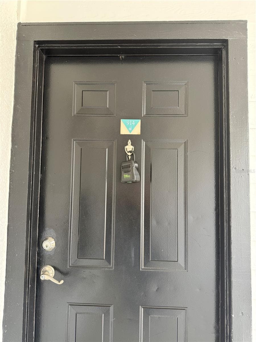 2208 ANTIGUA PLACE — photo 6 of 28