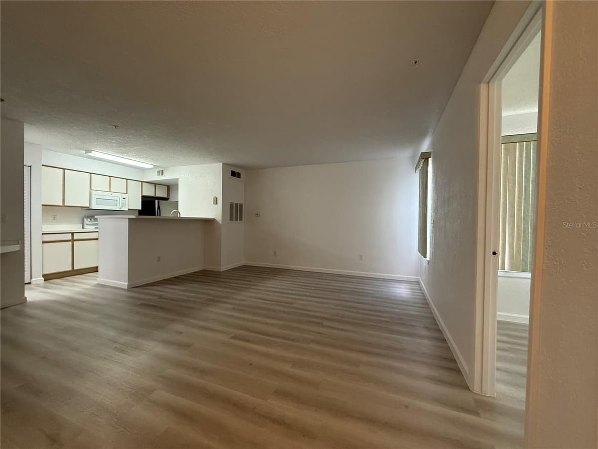 2208 ANTIGUA PLACE — photo 8 of 28